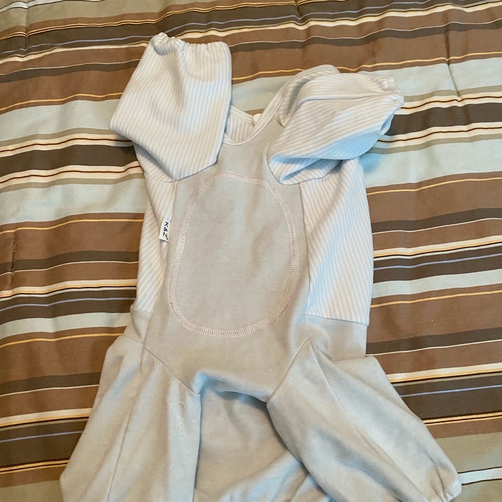 Puppy four feet pajamas, dog clothes, dog pajamas, pet clothes - Picture 7 of 8